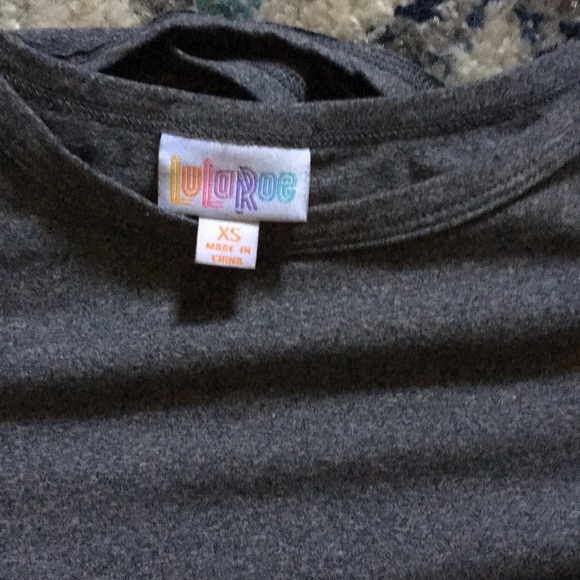 Gray Carly - Picture 2 of 2